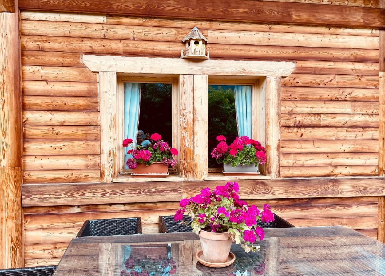 Le Paret Chambres D'Hotes De Charme & Spa Manigod Buitenkant foto